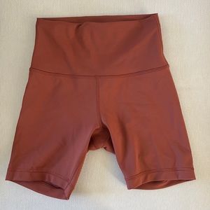Lululemon biker shorts Wunder Train